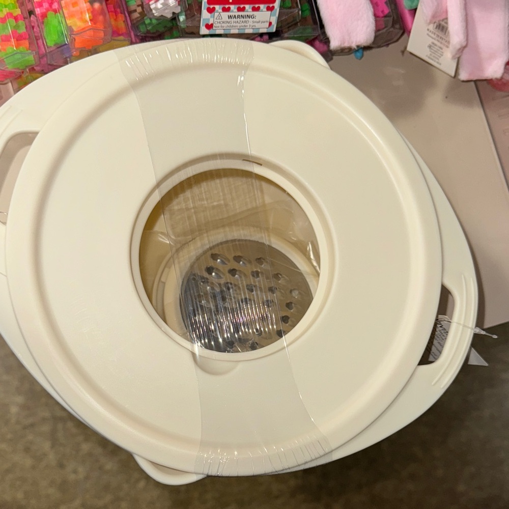 Cream Plastic Food Prep Mixing Bowl